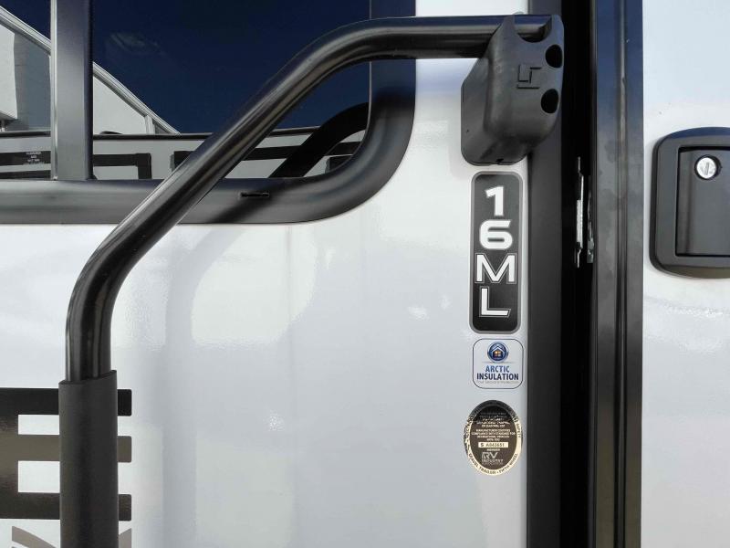 new Travel Trailers Grand Design RV Imagine Aim for sale, in Springfield, MO Thumbnail 13