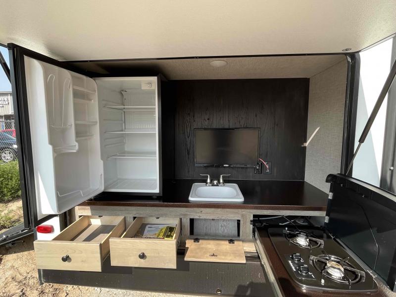 used Toy Haulers Keystone RV Outback for sale, in Springfield, MO Thumbnail 10