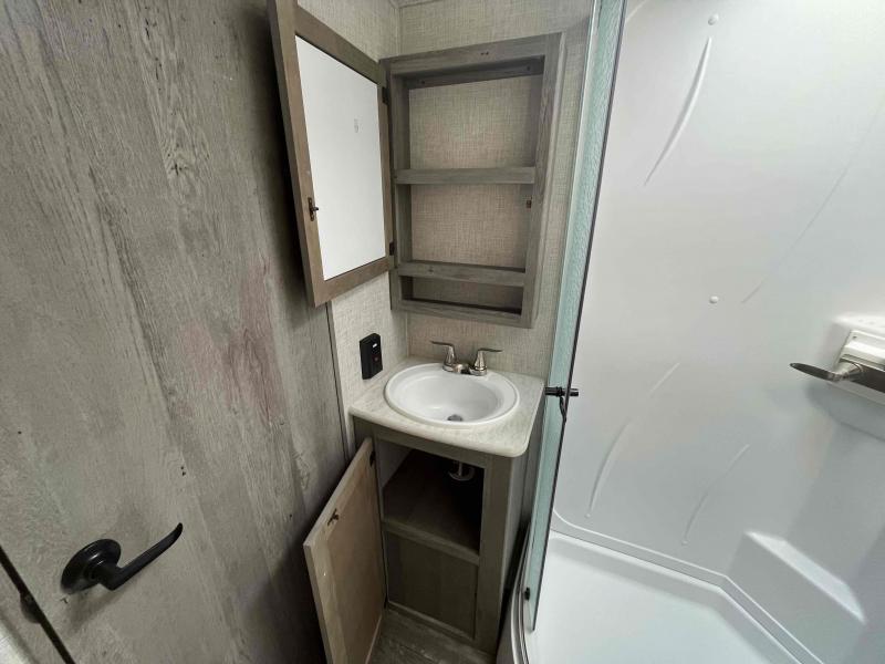 used Toy Haulers Keystone RV Outback for sale, in Springfield, MO Thumbnail 39