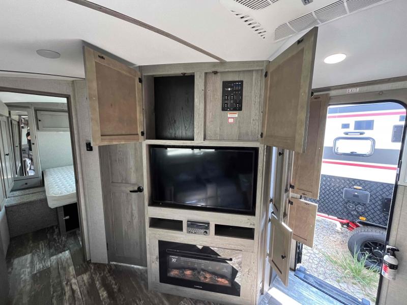 used Toy Haulers Keystone RV Outback for sale, in Springfield, MO Thumbnail 42