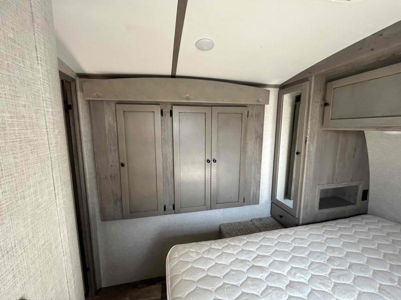 used Toy Haulers Keystone RV Outback for sale, in Springfield, MO Thumbnail 45