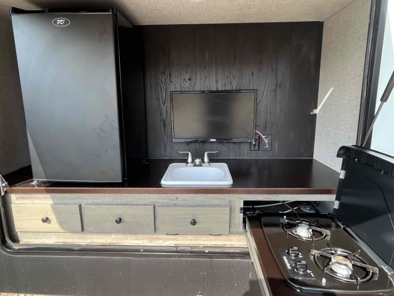 used Toy Haulers Keystone RV Outback for sale, in Springfield, MO Thumbnail 9