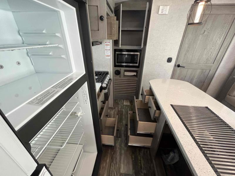 used Toy Haulers Keystone RV Outback for sale, in Springfield, MO Thumbnail 29