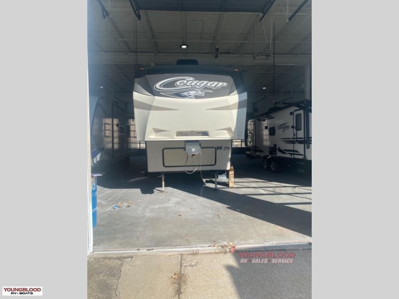 Used 2017 Keystone RV Cougar 326RDS Used 2017 Keystone RV Cougar 326RDS