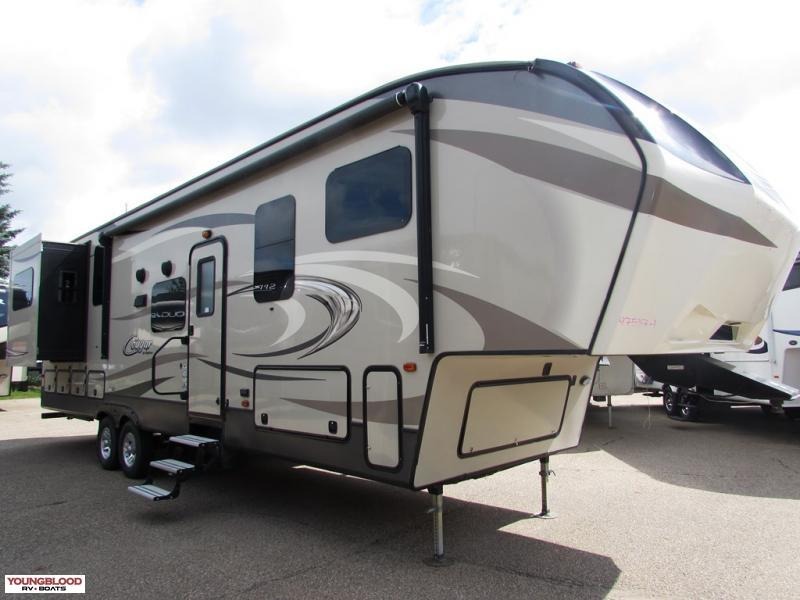 Used 2017 Keystone RV Cougar 326RDS Used 2017 Keystone RV Cougar 326RDS