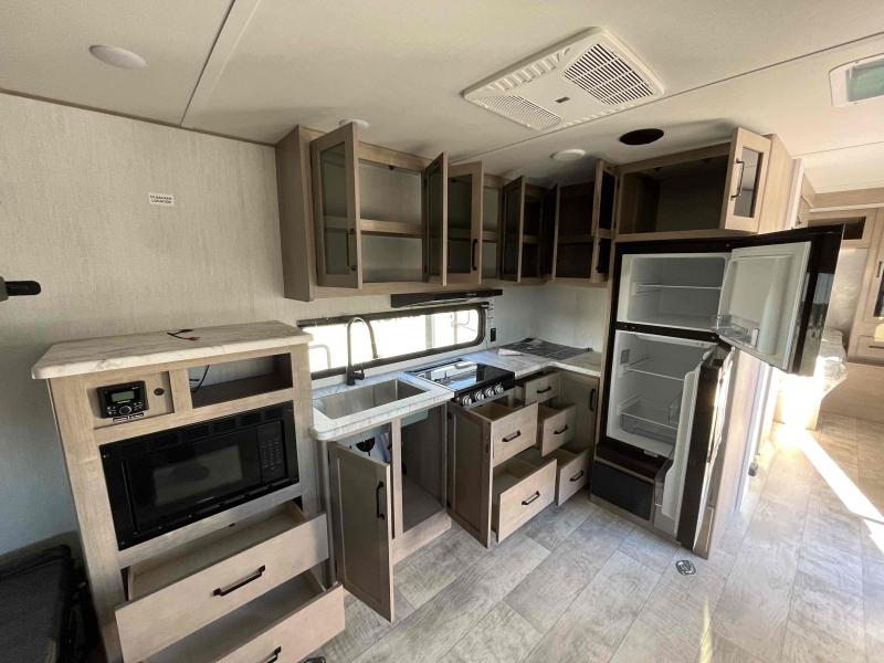 new Toy Haulers Grand Design RV Momentum MAV for sale, in Springfield, MO Thumbnail 24