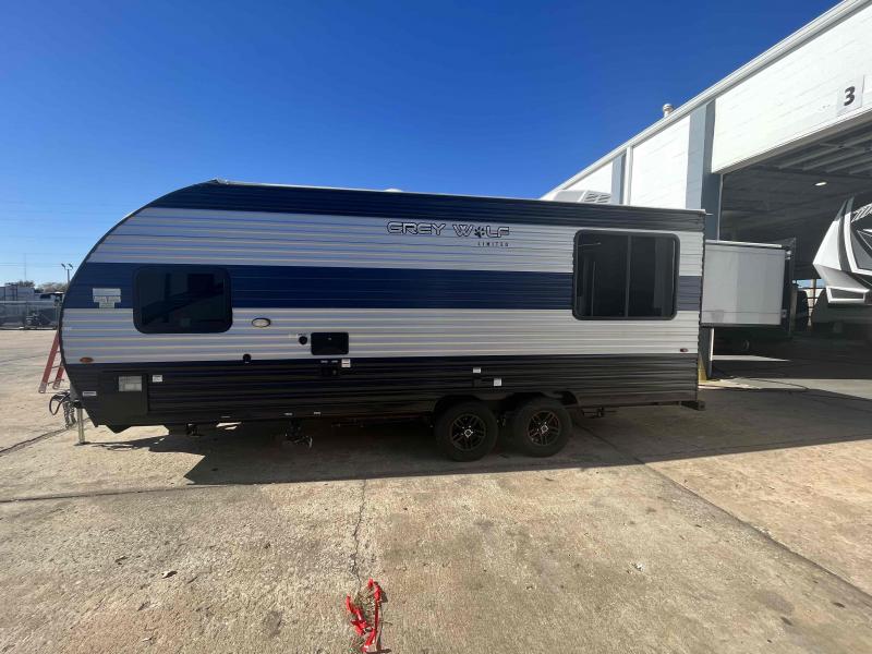 used Travel Trailers Forest River Cherokee Grey Wolf for sale, in Springfield, MO Thumbnail 9