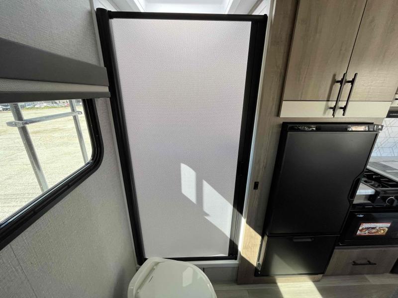 new Travel Trailers Grand Design RV Imagine Aim for sale, in Springfield, MO Thumbnail 29