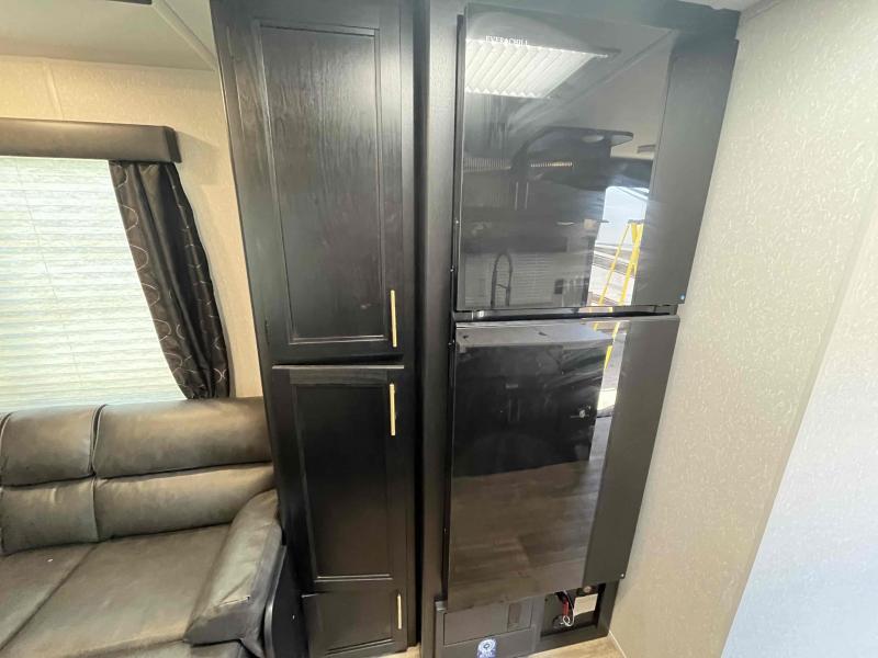 used Travel Trailers Forest River Cherokee Grey Wolf for sale, in Springfield, MO Thumbnail 13
