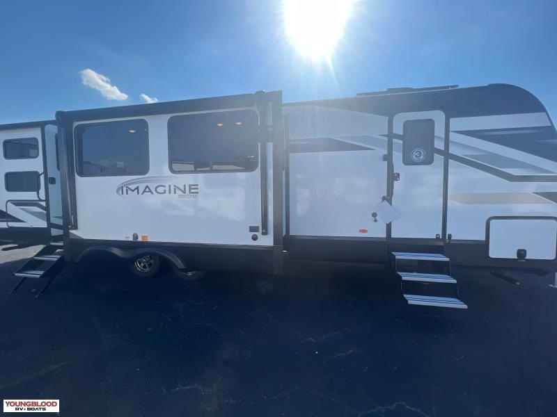 2023 Grand Design Imagine 3210BH 2023 Grand Design Imagine 3210BH