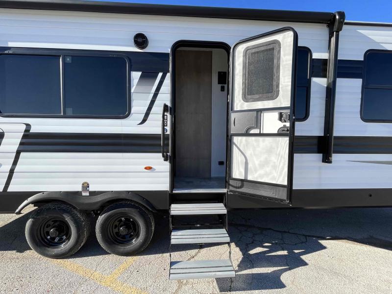 new Toy Haulers Grand Design RV Momentum MAV for sale, in Springfield, MO Thumbnail 4