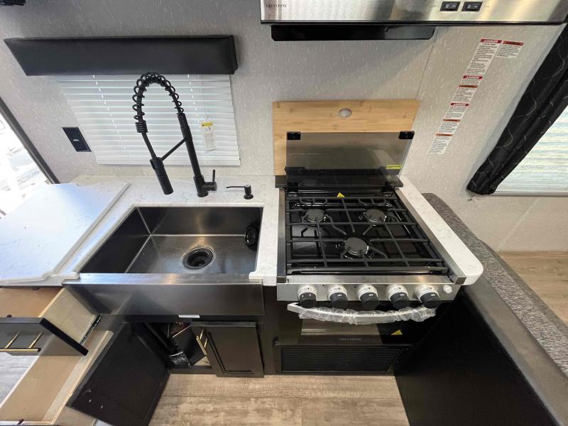 used Travel Trailers Forest River Cherokee Grey Wolf for sale, in Springfield, MO Thumbnail 22