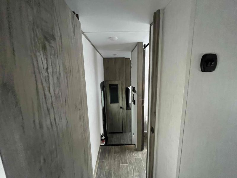 used Fifth Wheel Trailers Forest River Cherokee Arctic Wolf for sale, in Springfield, MO Thumbnail 39