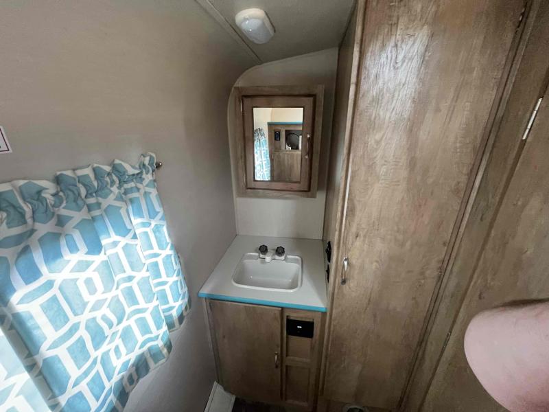 used Travel Trailers Gulf Stream Vintage Cruiser for sale, in Springfield, MO Thumbnail 22