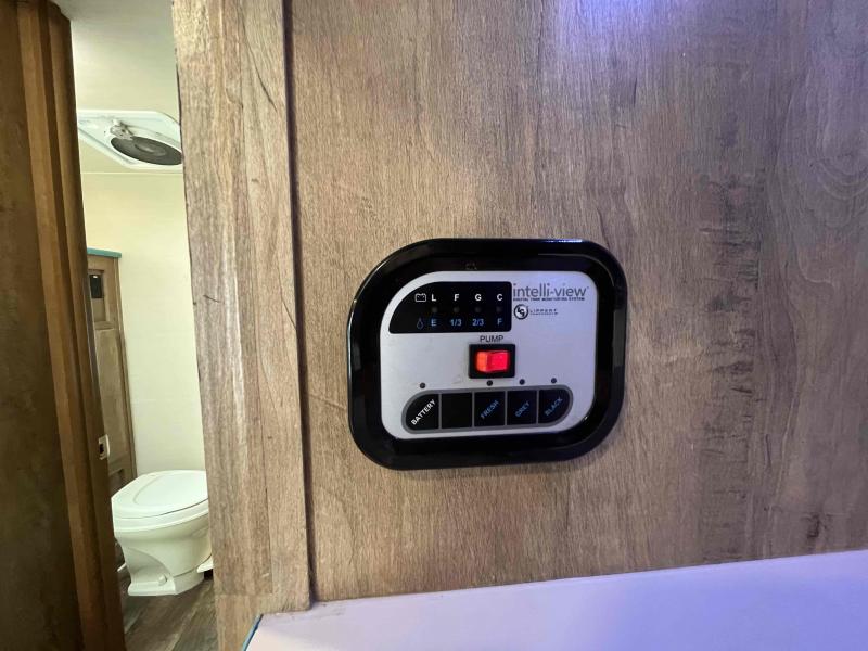 used Travel Trailers Gulf Stream Vintage Cruiser for sale, in Springfield, MO Thumbnail 18