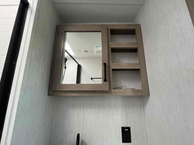 new Toy Haulers Grand Design RV Momentum MAV for sale, in Springfield, MO Thumbnail 27