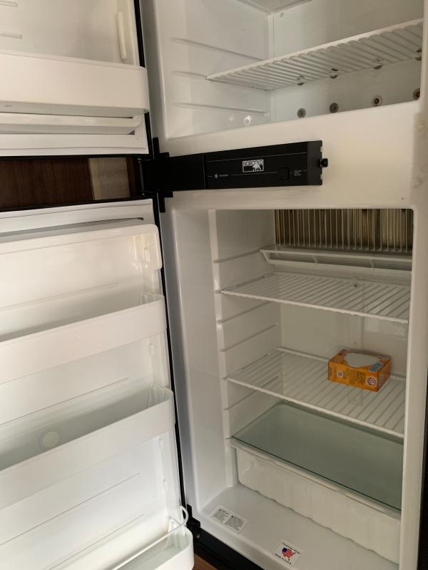 used Travel Trailers Coleman Dutchmen for sale, in Springfield, MO Thumbnail 5