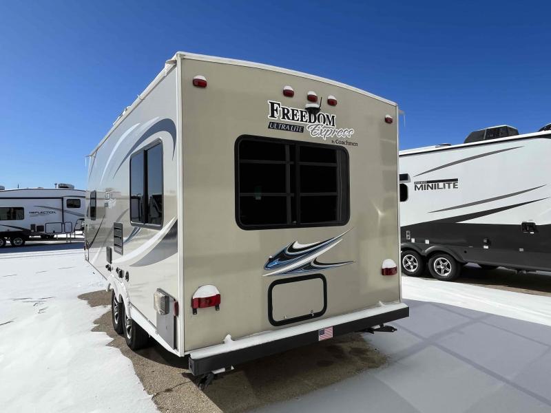 used Travel Trailers Coachmen Freedom Express Ultra Lite for sale, in Springfield, MO Thumbnail 7