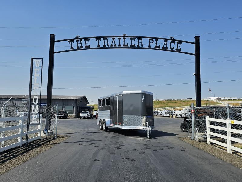 2024 Featherlite 9400 3H BP w/ Premier Tack