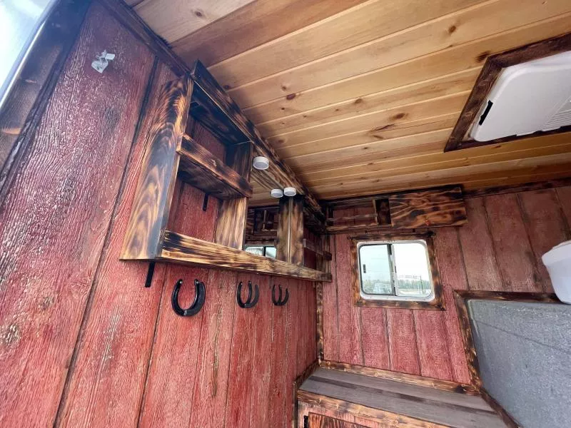 used Horse Trailers Featherlite  for sale, in Walla Walla, WA Thumbnail 47