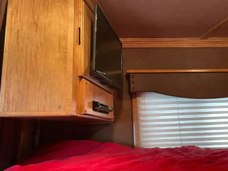 used Stock / Stock Combo Trailers Platinum Coach  for sale, in Walla Walla, WA Thumbnail 37