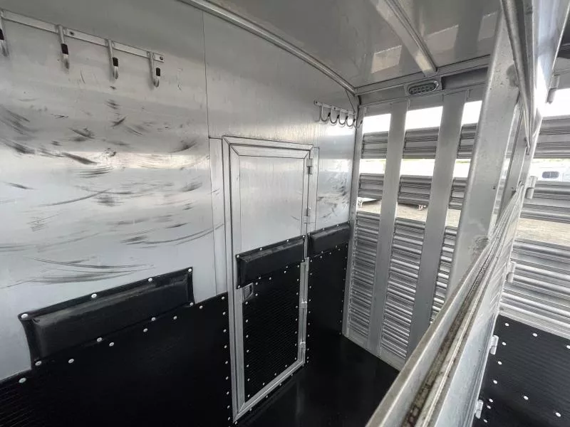 used Stock / Stock Combo Trailers Platinum Coach  for sale, in Walla Walla, WA Thumbnail 21