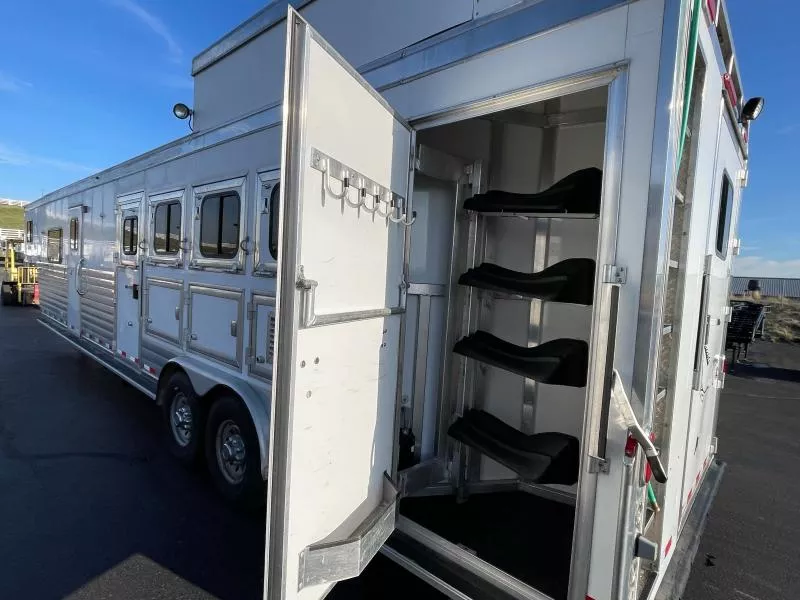 used Horse Trailers Integrity Trailers  for sale, in Walla Walla, WA Thumbnail 42