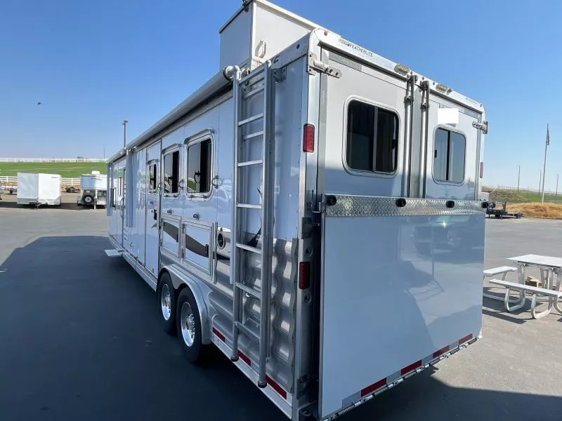 used Horse Trailers Featherlite  for sale, in Walla Walla, WA Thumbnail 38