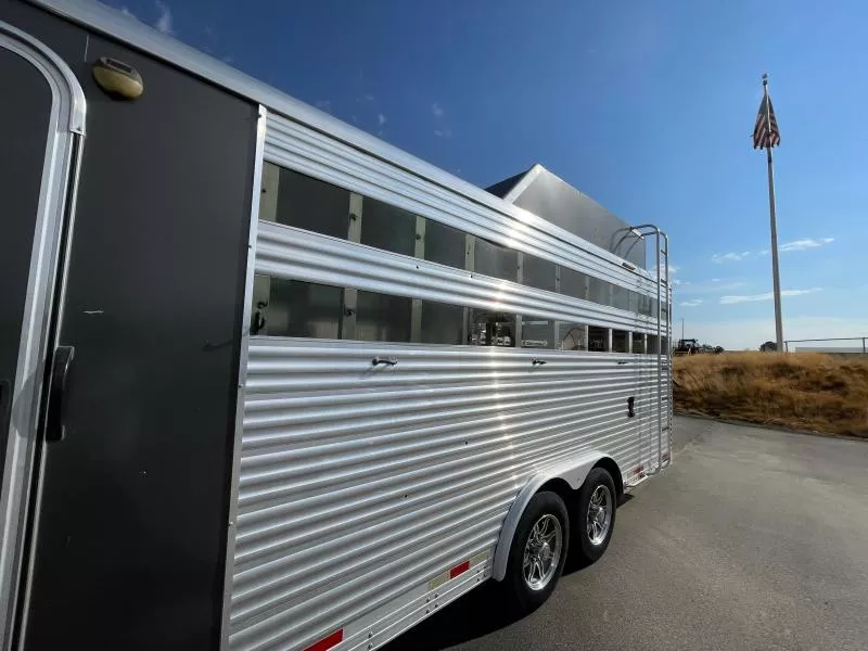 used Stock / Stock Combo Trailers Bison Trailers  for sale, in Walla Walla, WA Thumbnail 7