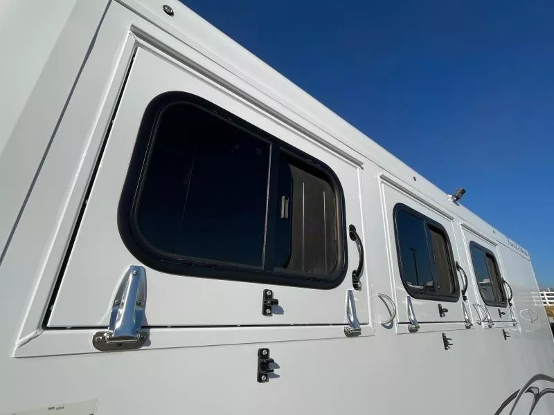 used Horse Trailers Trails West Manufacturing  for sale, in Walla Walla, WA Thumbnail 5