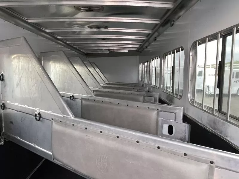 used Horse Trailers Featherlite  for sale, in Walla Walla, WA Thumbnail 22