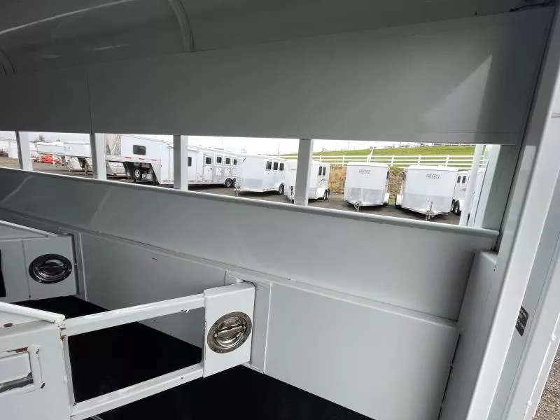 used Horse Trailers Trails West Manufacturing  for sale, in Walla Walla, WA Thumbnail 8