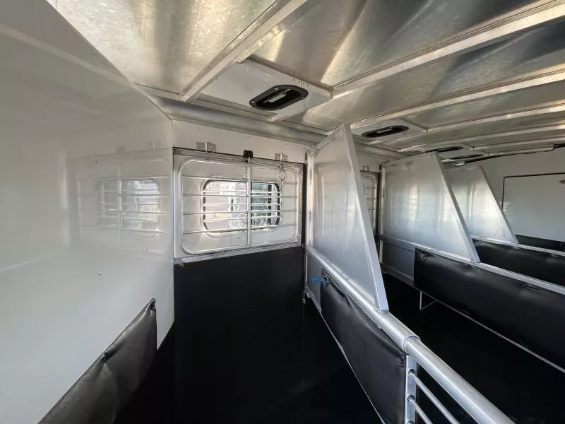 used Horse Trailers Sundowner Trailers  for sale, in Walla Walla, WA Thumbnail 27