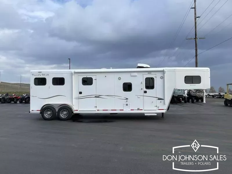 2026 Trails West Classic 12x12 2H LQ GN w/ Side Tack