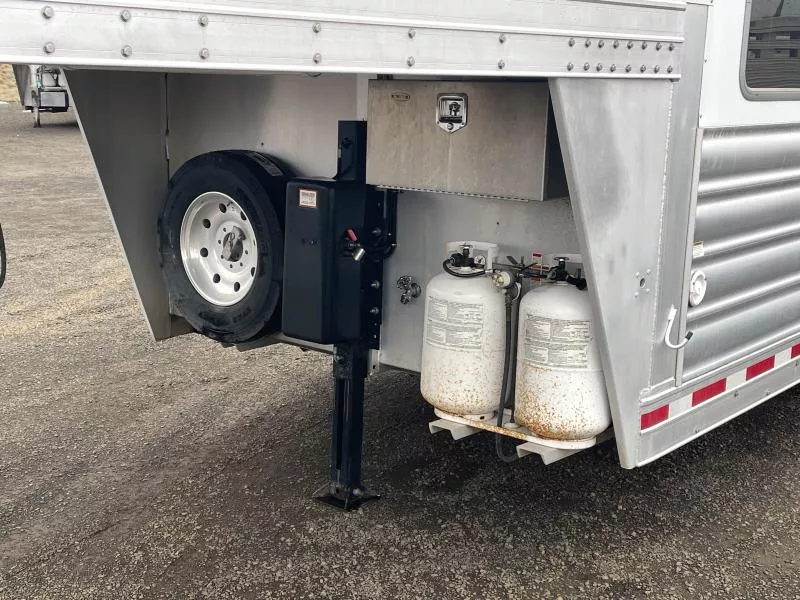 used Stock / Stock Combo Trailers Platinum Coach  for sale, in Walla Walla, WA Thumbnail 4