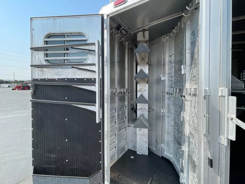 used Horse Trailers Platinum Coach  for sale, in Walla Walla, WA Thumbnail 14