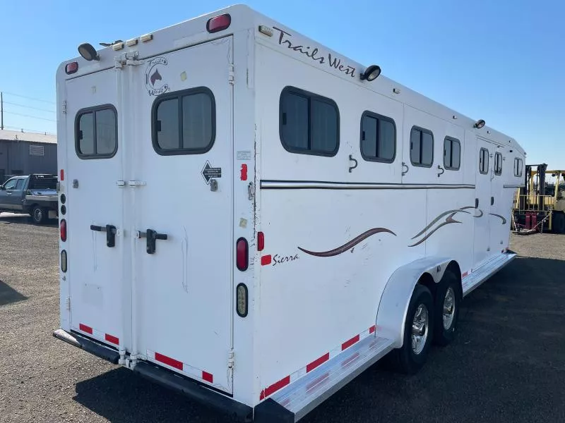 used Horse Trailers Trails West  for sale, in Walla Walla, WA Thumbnail 19