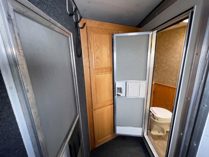 used Horse Trailers SilverLite Trailers  for sale, in Walla Walla, WA Thumbnail 57