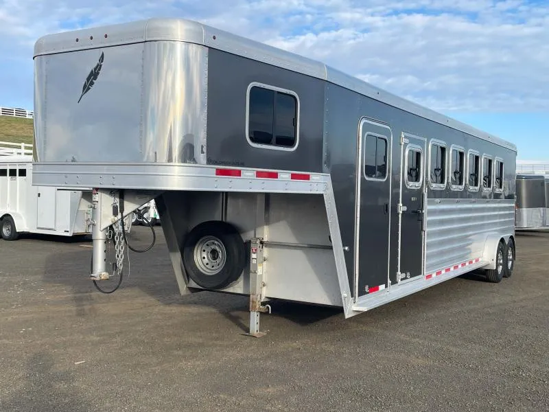 used Horse Trailers Featherlite  for sale, in Walla Walla, WA Thumbnail 3