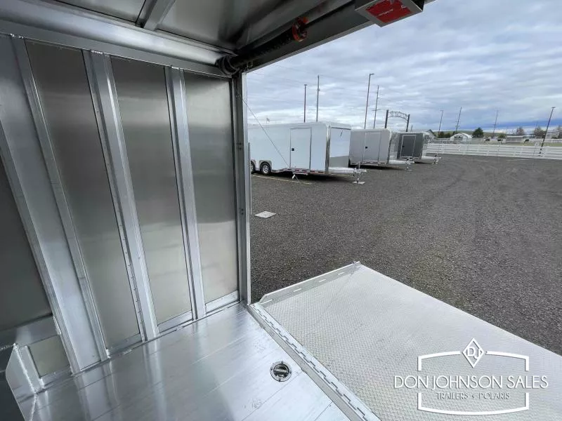 new Car Haulers / Racing Trailers Featherlite  for sale, in Walla Walla, WA Thumbnail 12