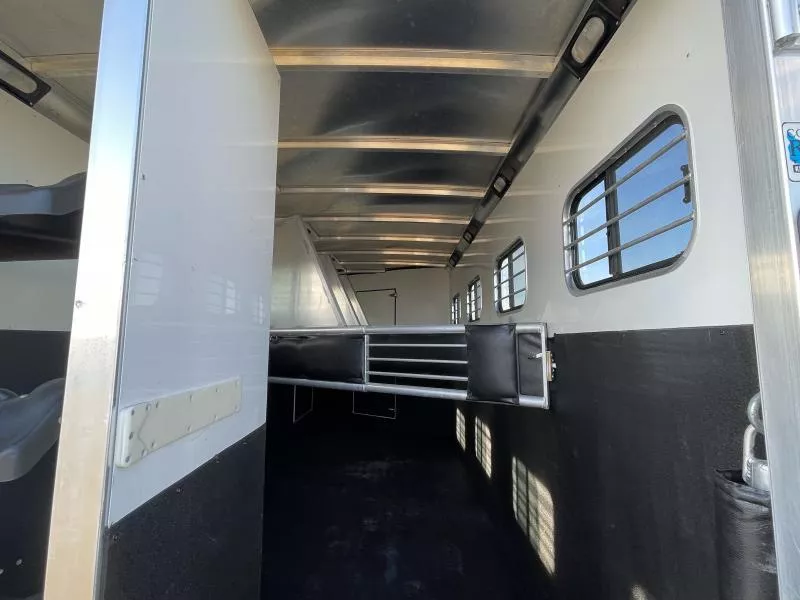 used Horse Trailers Sundowner Trailers  for sale, in Walla Walla, WA Thumbnail 26