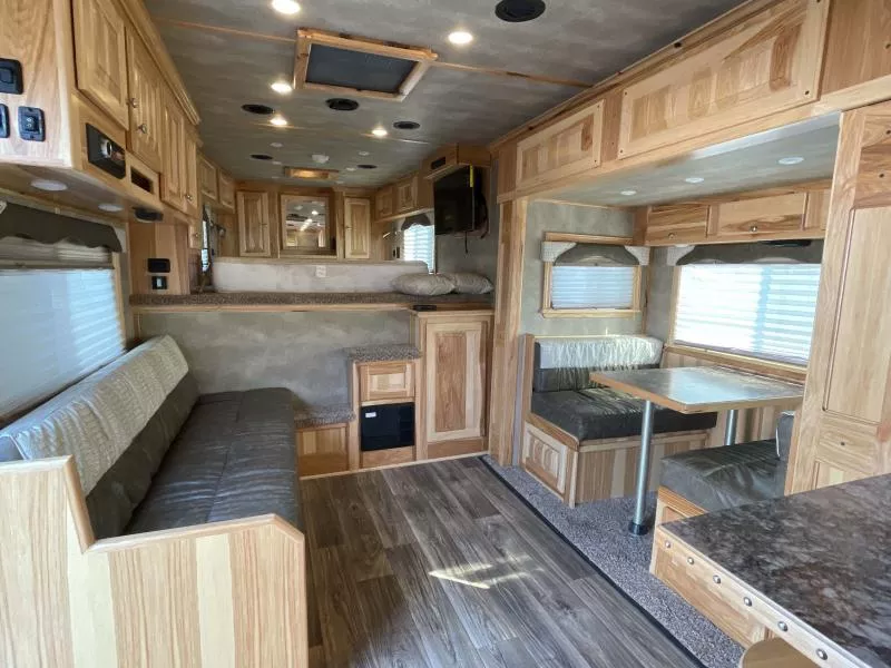 used Horse Trailers Featherlite  for sale, in Walla Walla, WA Thumbnail 30