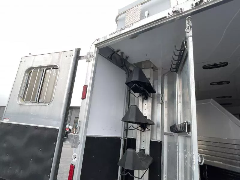 used Horse Trailers Featherlite  for sale, in Walla Walla, WA Thumbnail 33