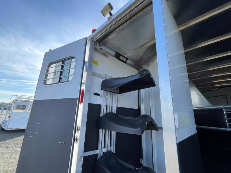 used Horse Trailers Sundowner Trailers  for sale, in Walla Walla, WA Thumbnail 24