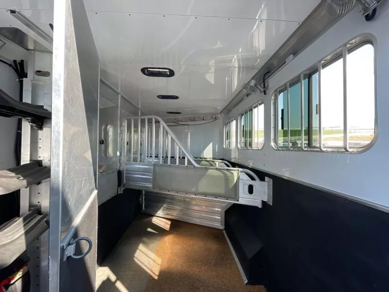 used Horse Trailers Featherlite  for sale, in Walla Walla, WA Thumbnail 43