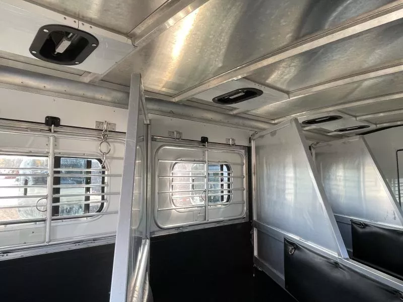 used Horse Trailers Sundowner Trailers  for sale, in Walla Walla, WA Thumbnail 30