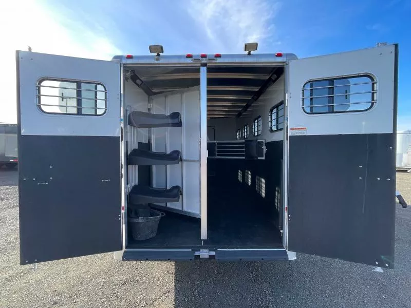 used Horse Trailers Sundowner Trailers  for sale, in Walla Walla, WA Thumbnail 21