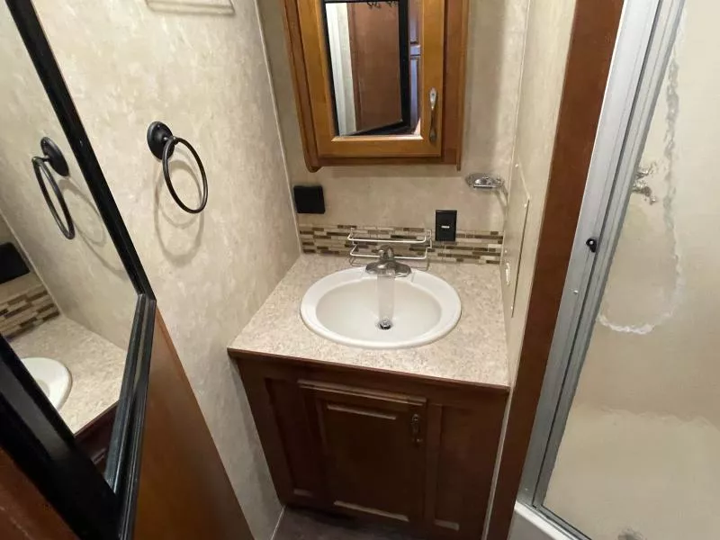 used Stock / Stock Combo Trailers Bison Trailers  for sale, in Walla Walla, WA Thumbnail 43