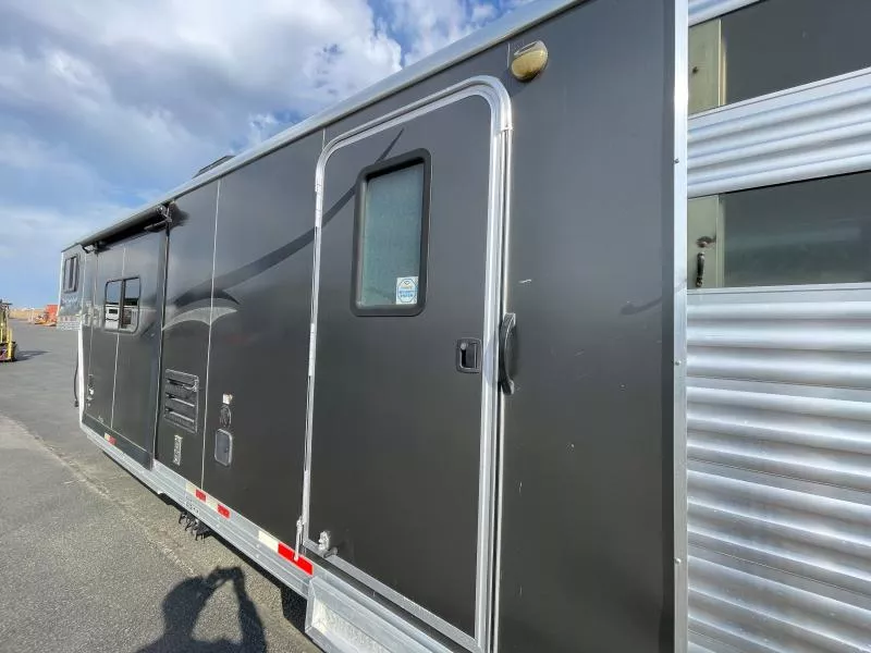 used Stock / Stock Combo Trailers Bison Trailers  for sale, in Walla Walla, WA Thumbnail 8