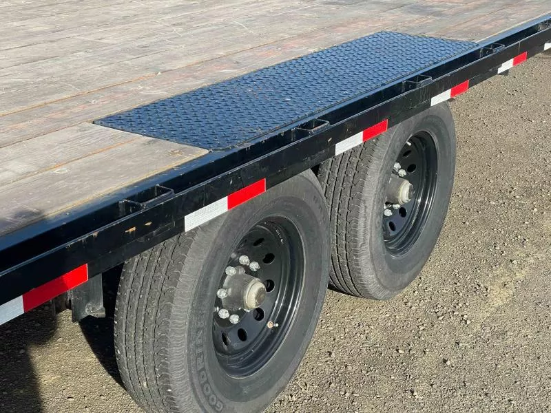 used Equipment / Flatbed Trailers Big Tex Trailers  for sale, in Walla Walla, WA Thumbnail 6